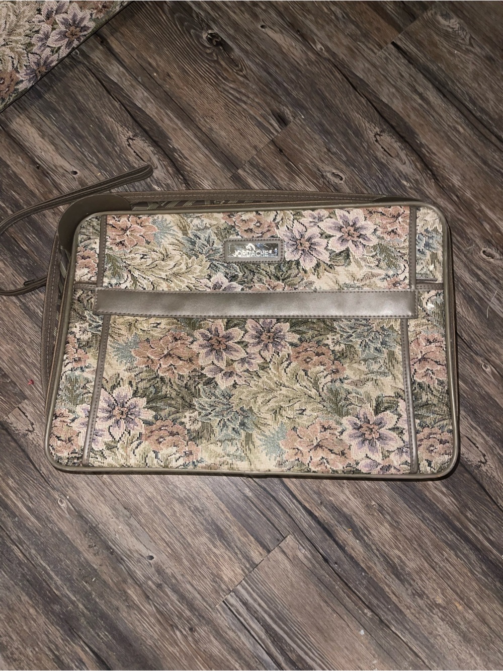 Floral Tapestry Crossbody Bag - A Neutral Floral